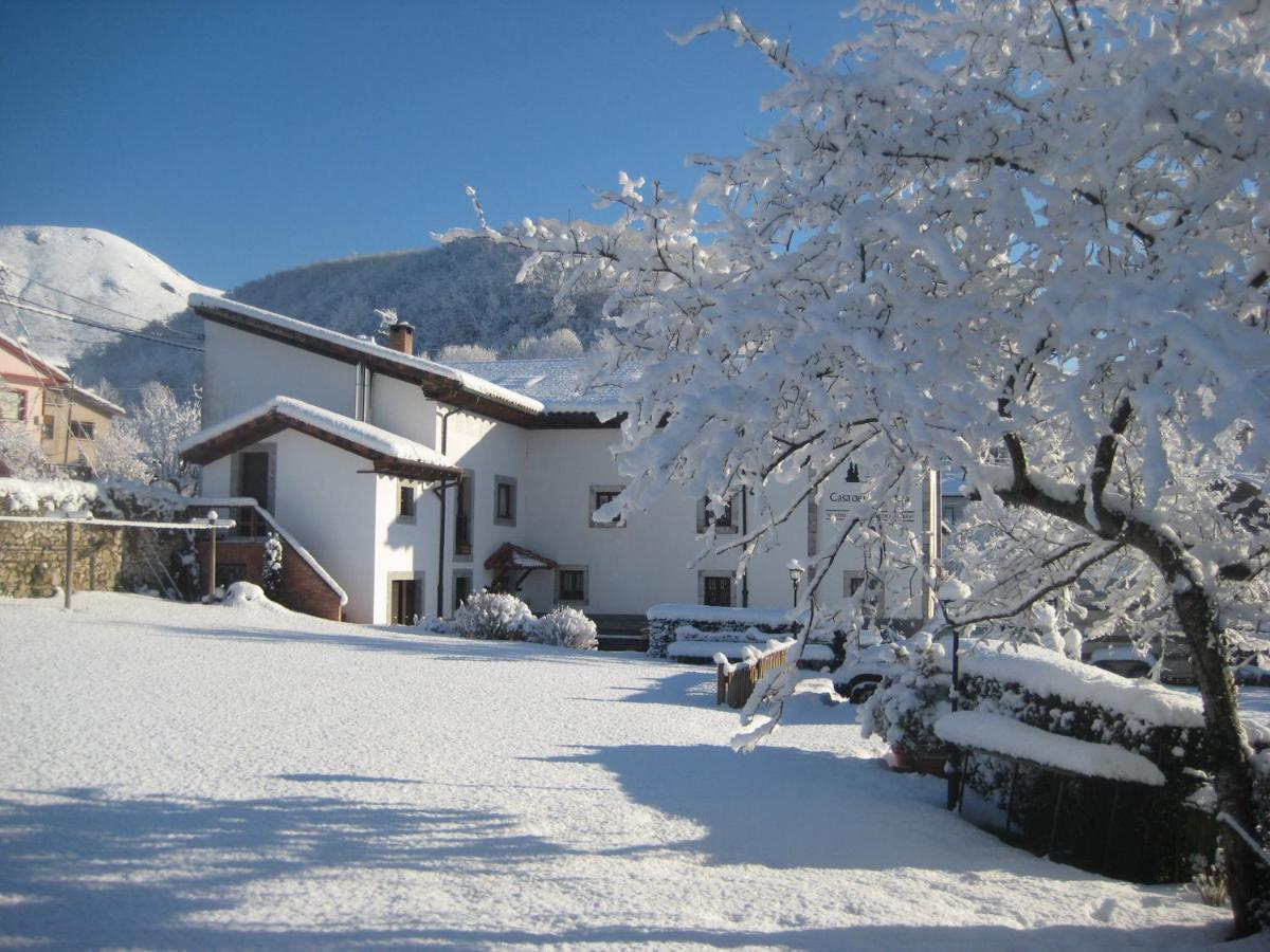 Casa de la Montaña Albergue Turístico Avín Exterior foto